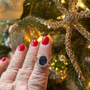 Elegant Silver and purple Gemstone‎ Ring size 7
